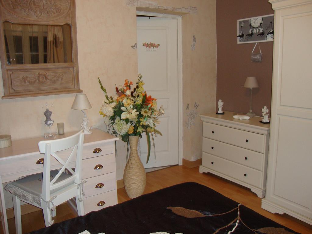Le Refuge Des Anges Hotel Presles-et-Thierny Room photo